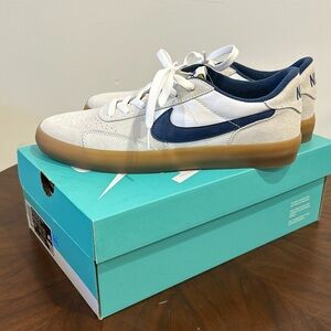 BNIB Men’s Nike SB Heritage Vulc, 10.5